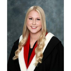 Meet your Posher, Olivia